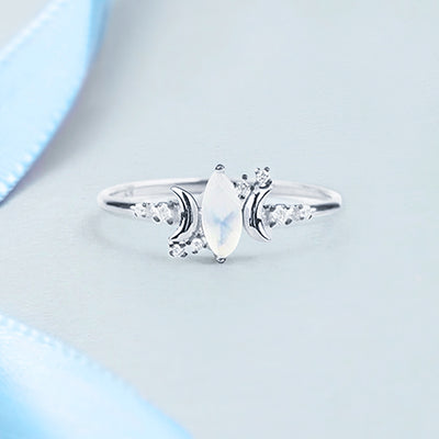 The Heavenly Moonstone Ring