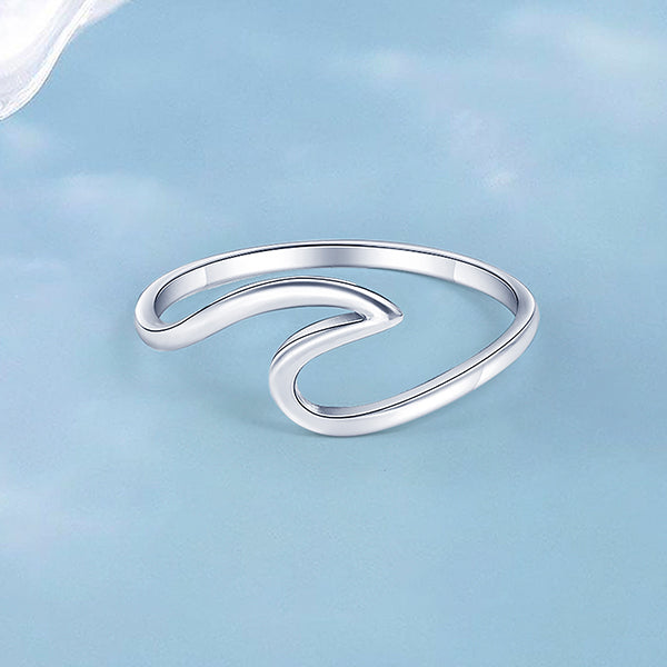 The Gentle Wave Ring