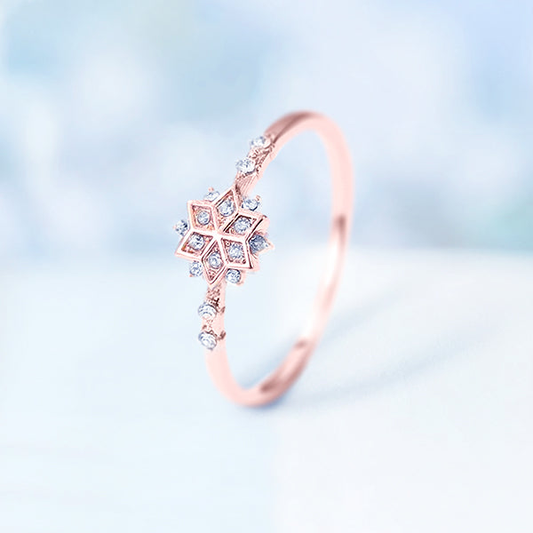 Little snowflake hotsell ring