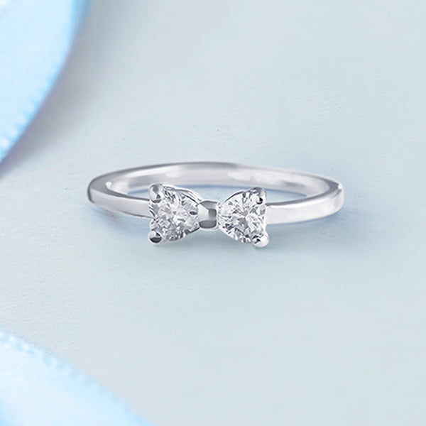 The Charming Bow Ring