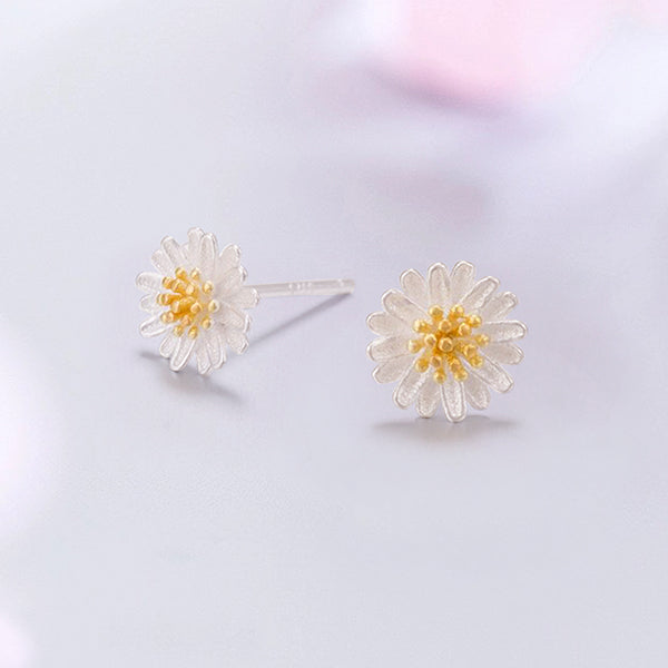 The Darling Daisy Earrings