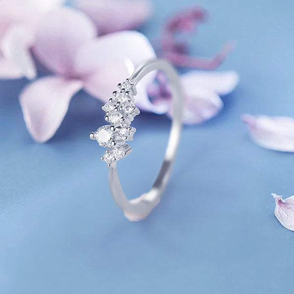 The Dainty Laurel Ring NOW Jewelry