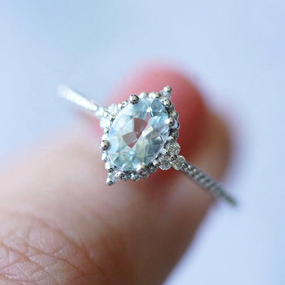 The Little Selene Ring